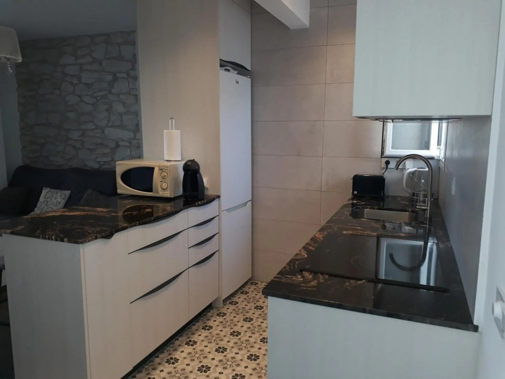Ático con encanto, 50m de la playa, vista al mar, wifi fibra, gran terraza