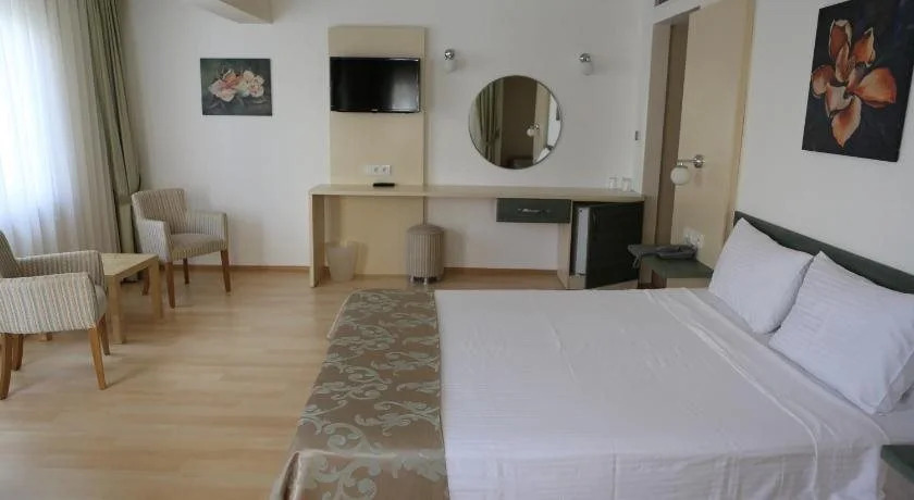Oya Hotel