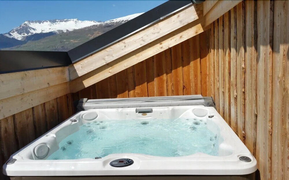 Chalet Caribou