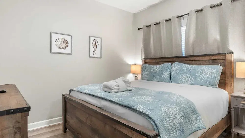Beachfront Condo, Oceanview Balcony, Lagoon Pool Thomas Dr #2308 by Avantstay