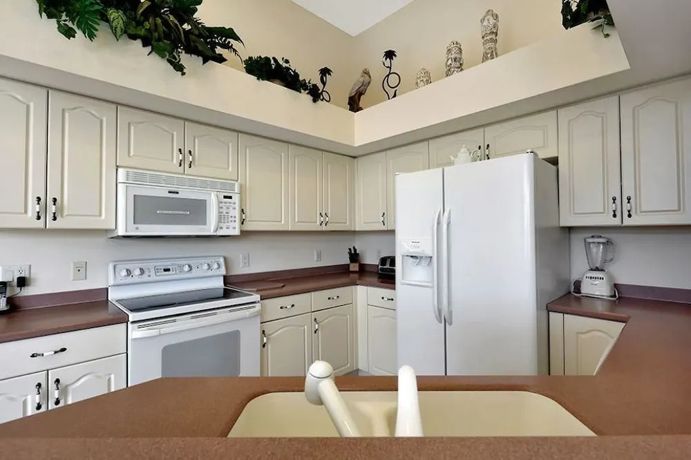 Ivory Ct Home 921