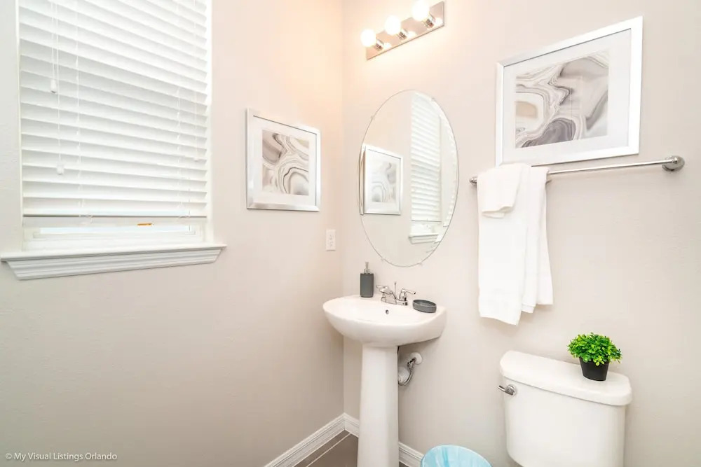 5 BD 4.5 BH With Game Room and Spa
