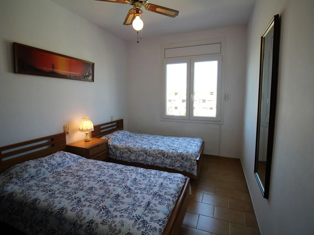 Cozy Holiday Home in Empuriabrava With Terrace and Jetty