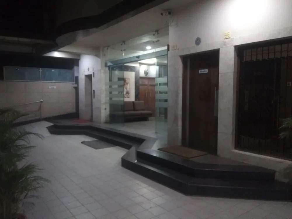Jk Rooms 141 Peanut Nr Central Mall