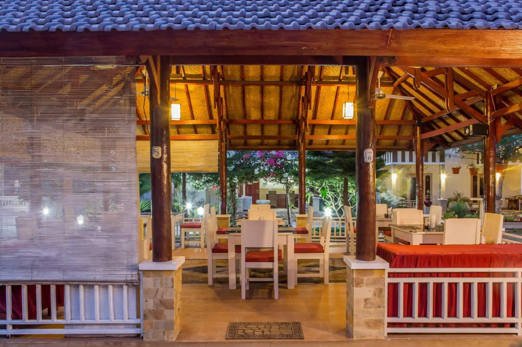 Tropical Hideaways Resort