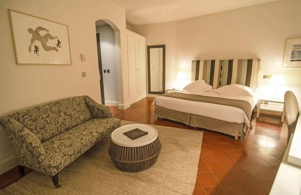 Hotel****Spa & Restaurant Cantemerle