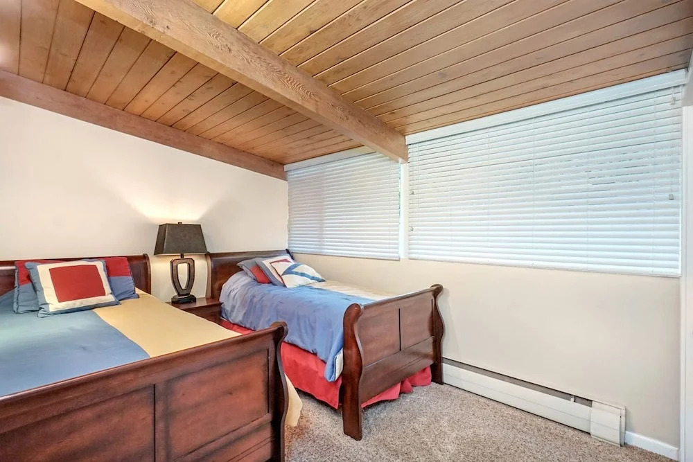 27607 10th Ave S Home 4 Bedrooms 2 Bathrooms Home