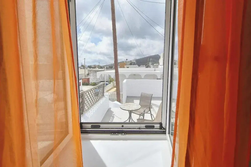 1-bed House Sleeps 4 - Free Parking, Patio, Wifi