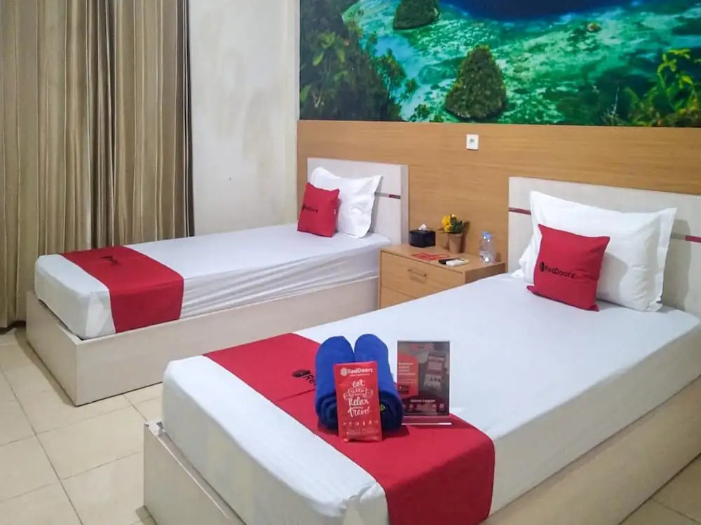 RedDoorz near Universitas Tujuh Belas Agustus Samarinda