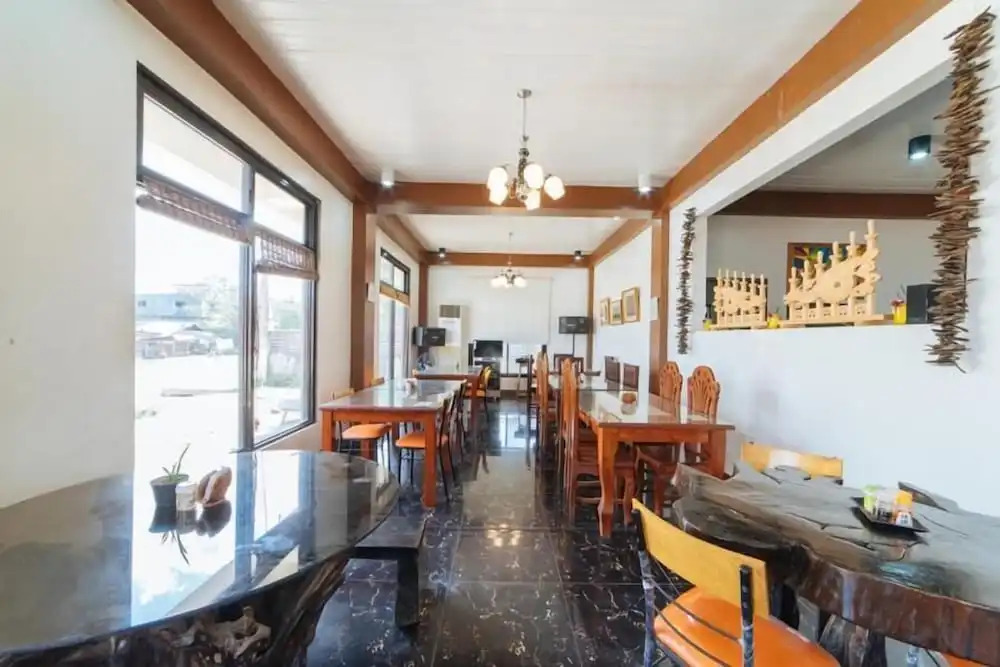 RBR Hotel and Restaurant near Hundred Islands