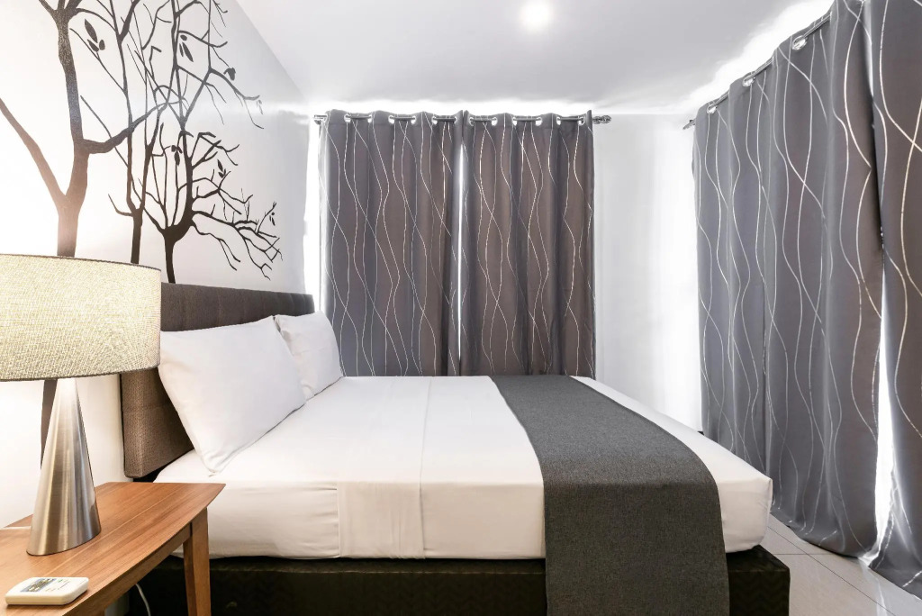 Artemis Place Makati Hotel