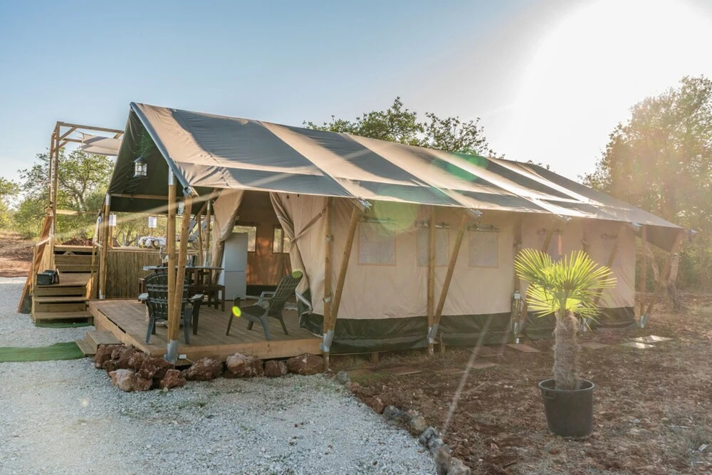 Safari Tent With Private Pool in Albufeira
