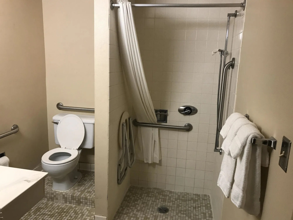 Albert Lea Inn and Suites