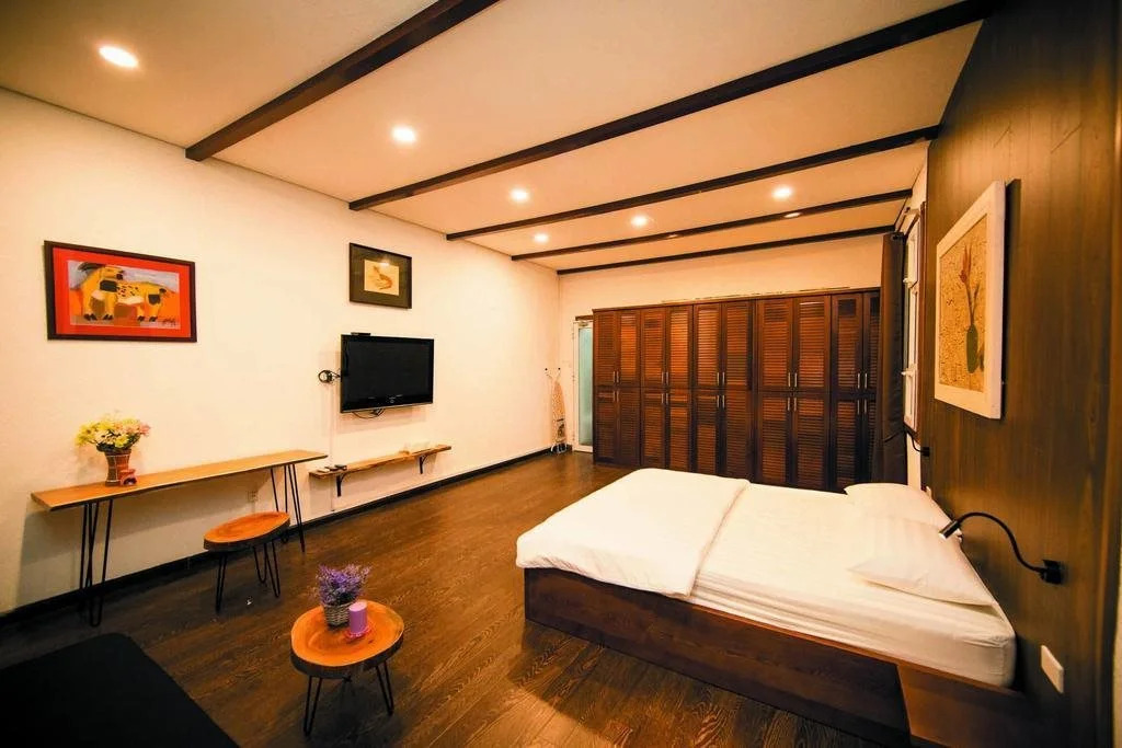 Elegant Studio Apartment