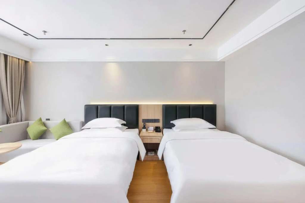 GreenTree Inn Lanzhou Train Station Road East Business Hotel