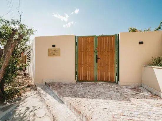 Beijing Yiheli Homestay (Yanqing Longqing Gorge)