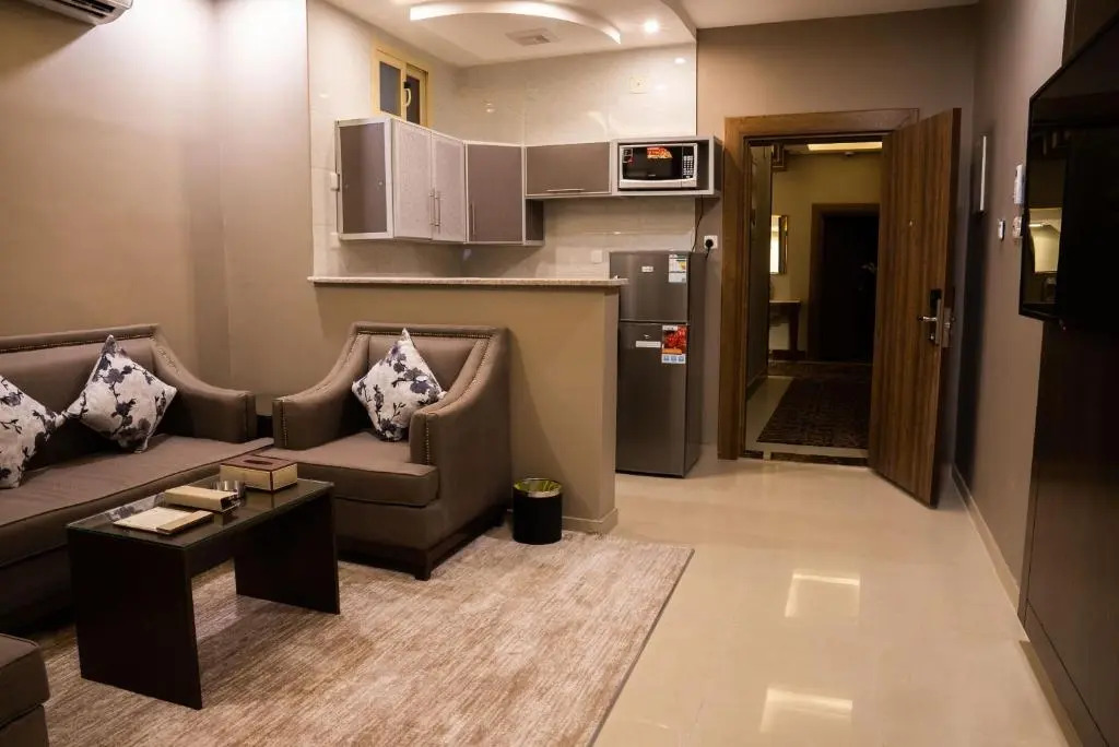 Mustaqarr Serviced Apartments Al Naqrah