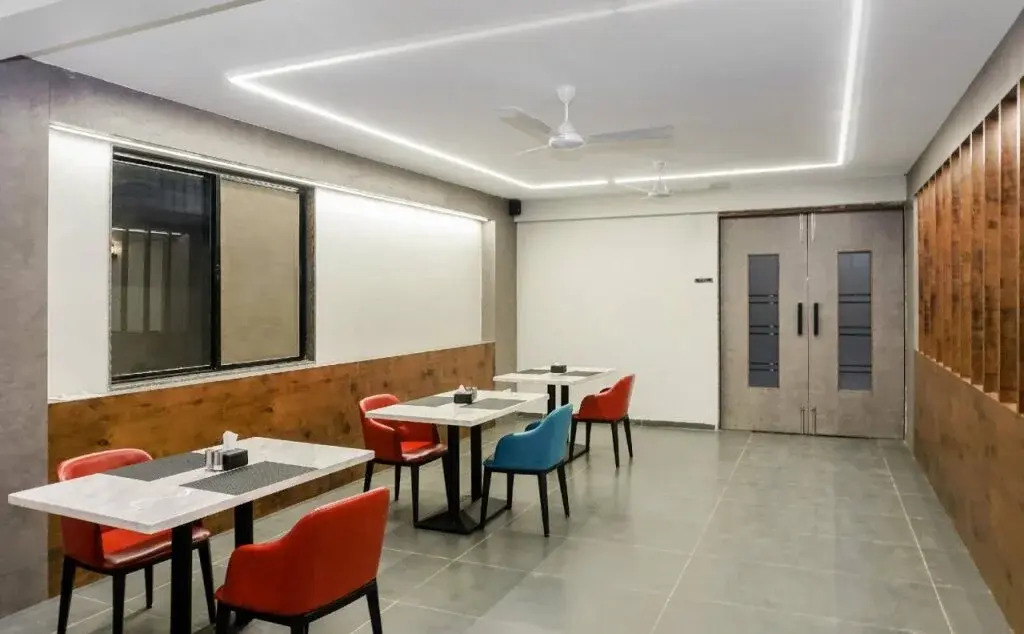 Capital O 26208 Ajinkya Residency