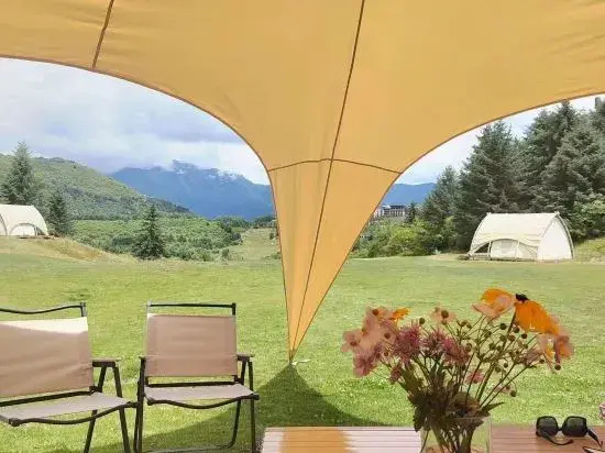 Jiuzhaigou Yunfengli International Outdoor Camp