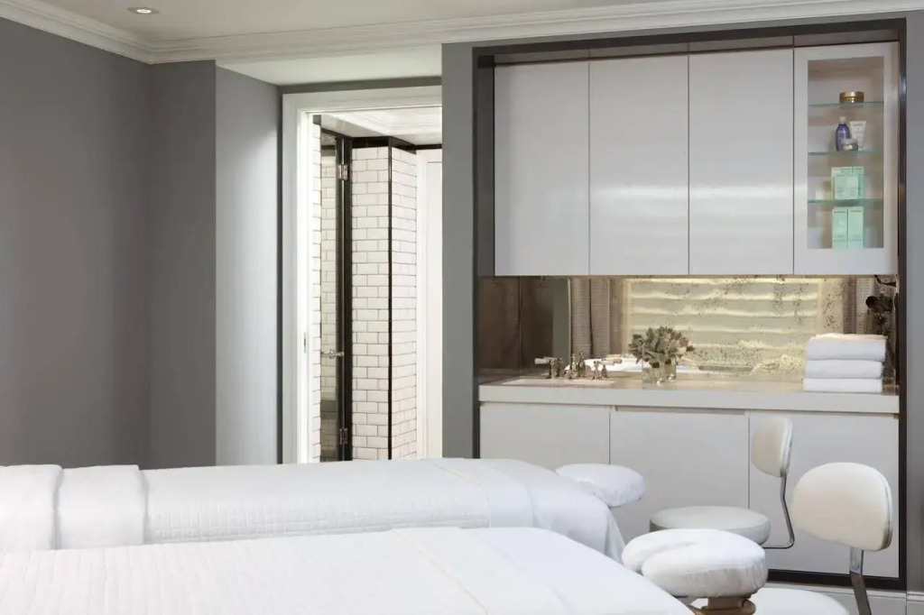 The Surrey, A Corinthia Hotel