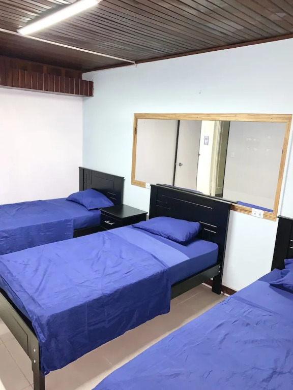 Global House Costa Rica Backpackers