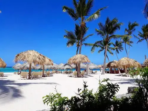 Beach Villas & Apartments Larimar