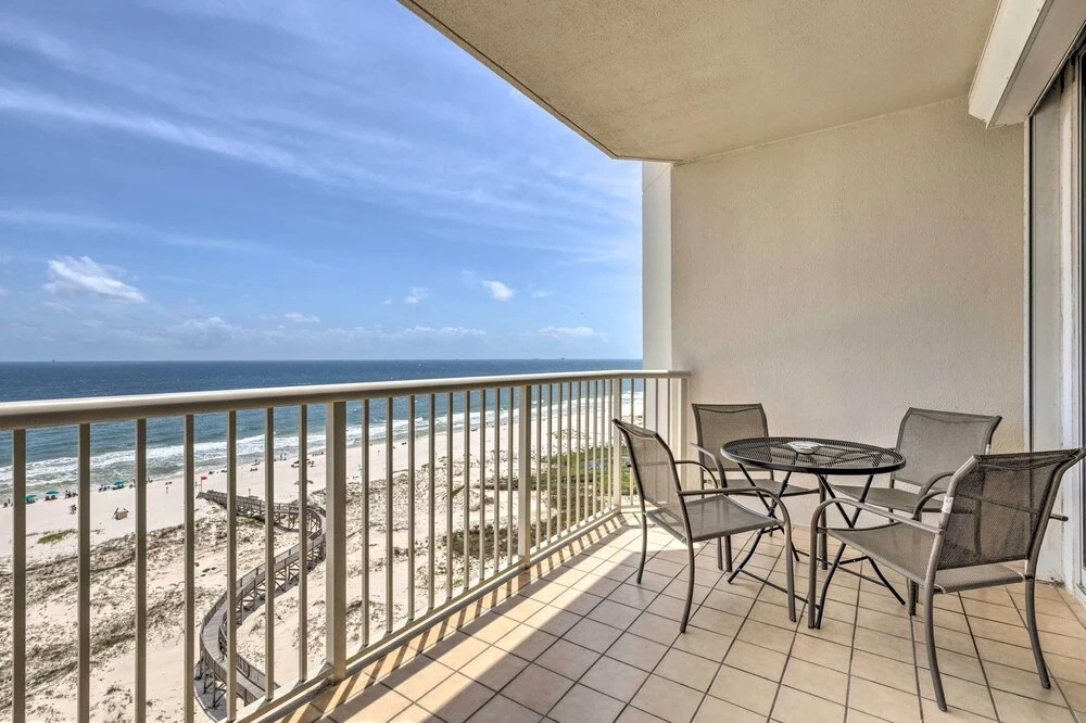 Gulf Shores Condo w/ Ocean Views & Beach Access!