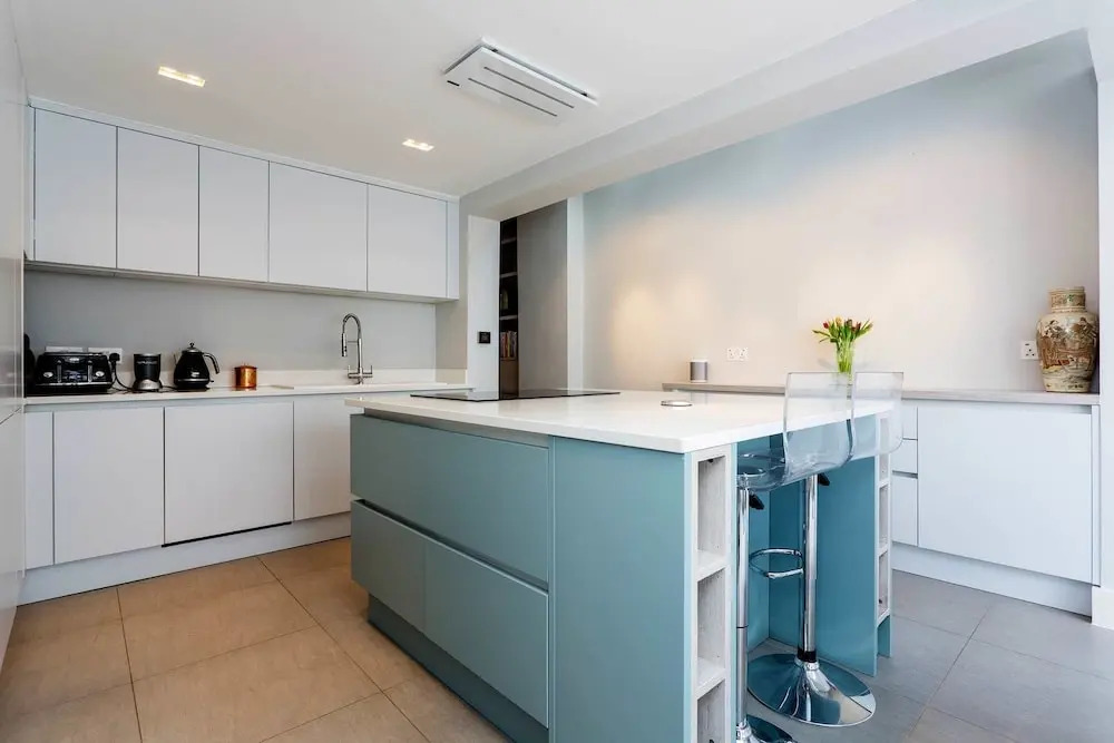Battersea Retreat