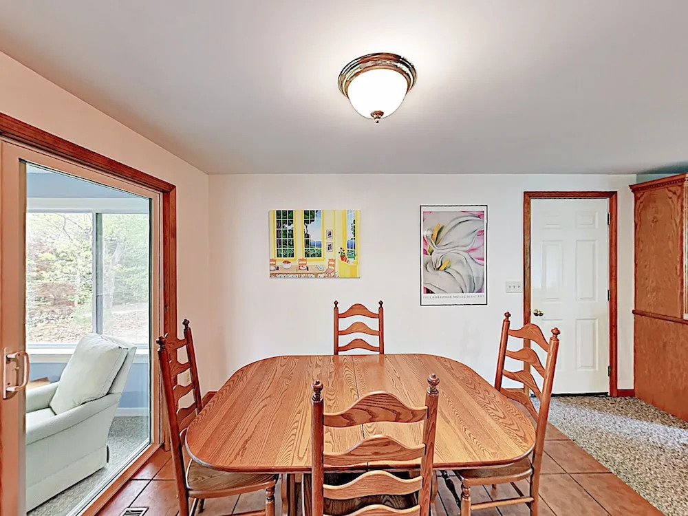 New Listing! Spacious On Hinkleys Pond 3 Bedroom Home