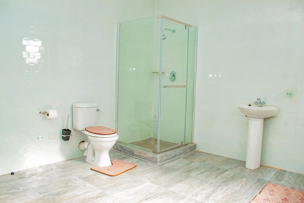 R Executive Apartments