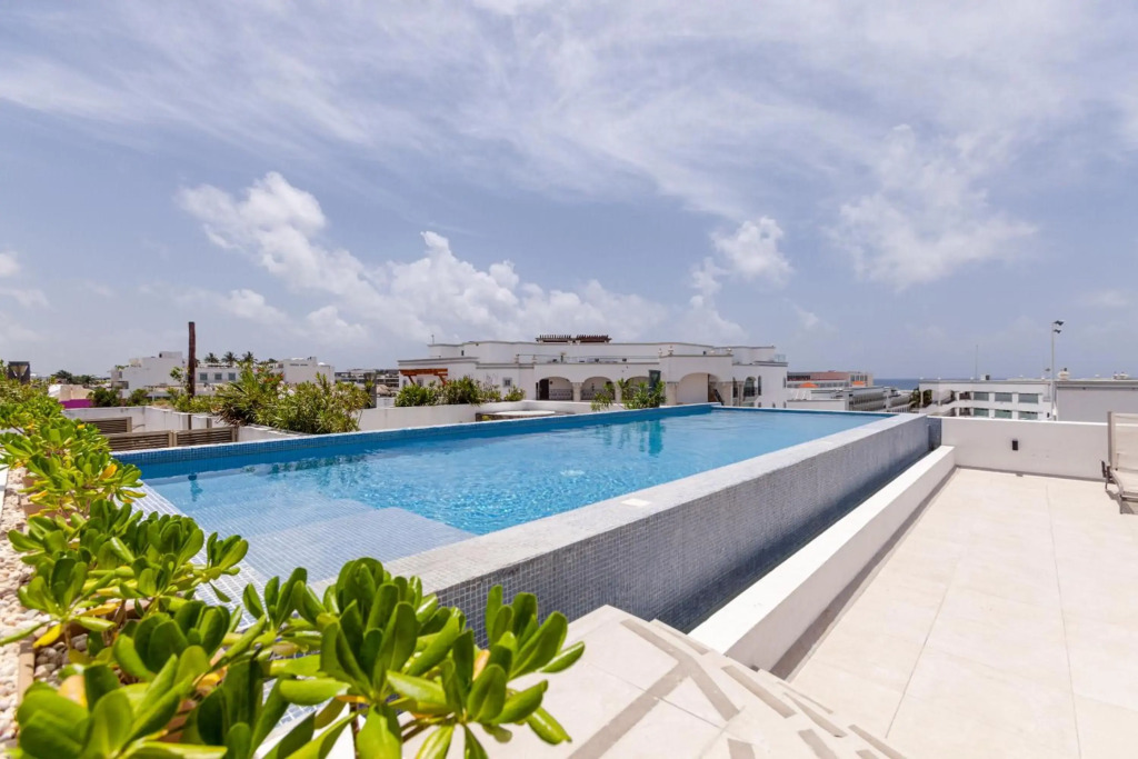 Infinito Condos