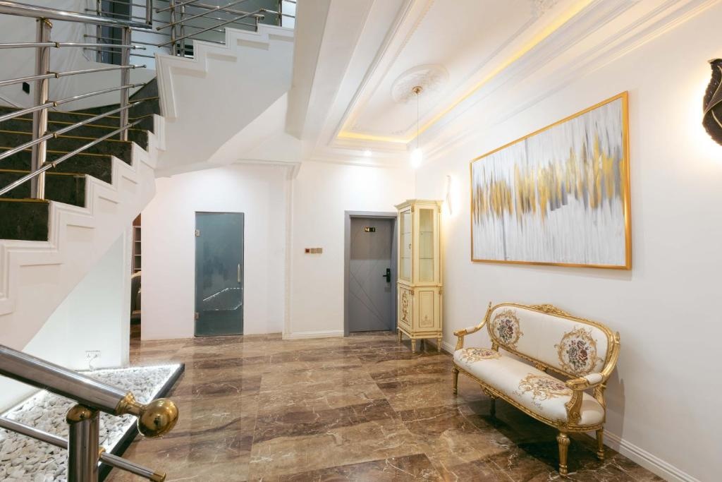 Phoenix Luxury Apartments