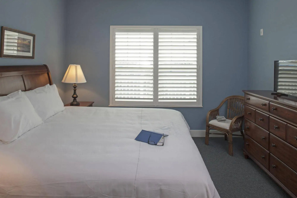 Bluewater Resort & Marina by Spinnaker Resorts