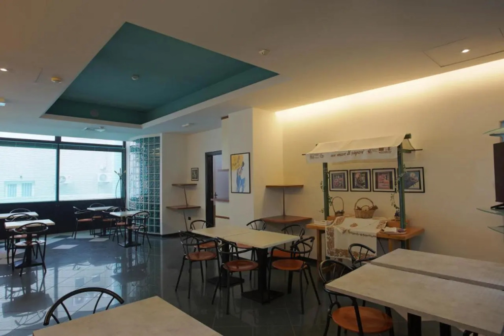 Hotel Ali dOro