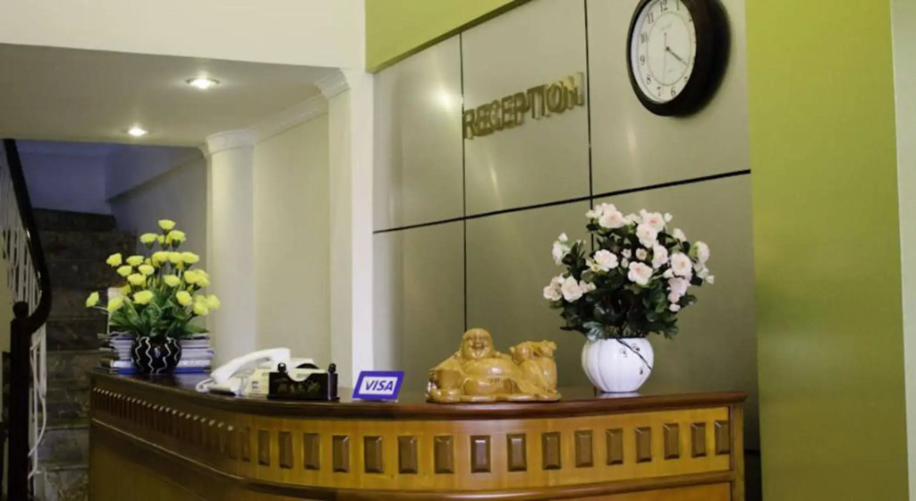 Blue Moon Hotel
