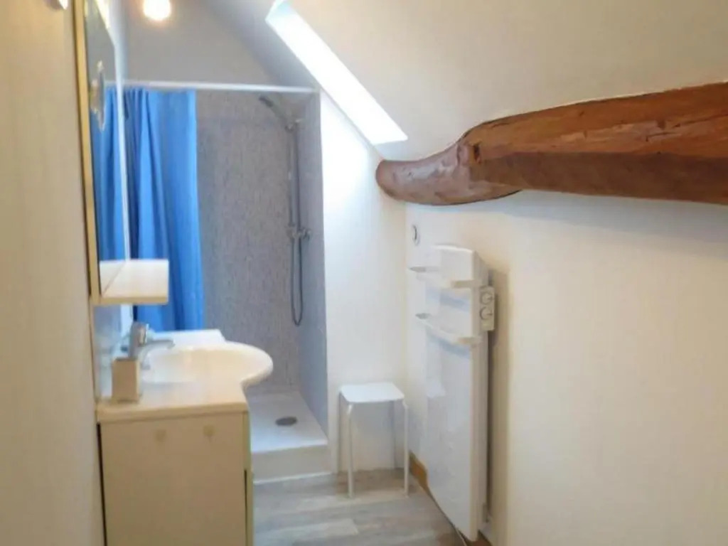 Gîte Nazelles-Négron, 3 pièces, 4 personnes - FR-1-381-201