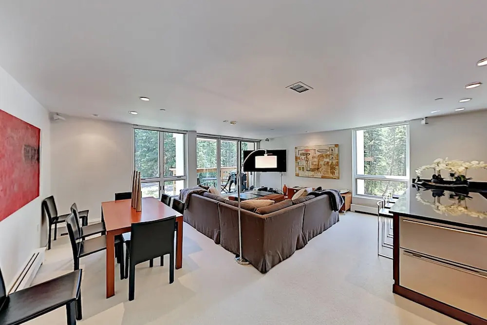 450eliot 3 Bedroom Condo