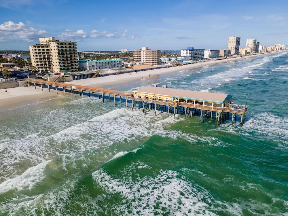 Ocean Breeze Resort 106