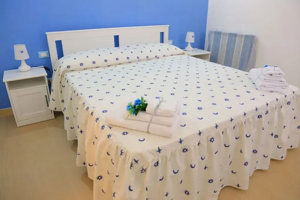 B&B Il Melograno Antico con Terrazza e Giardino
