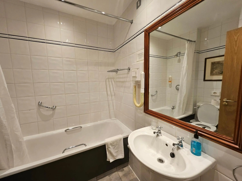 OYO Blaby Westfield Hotel