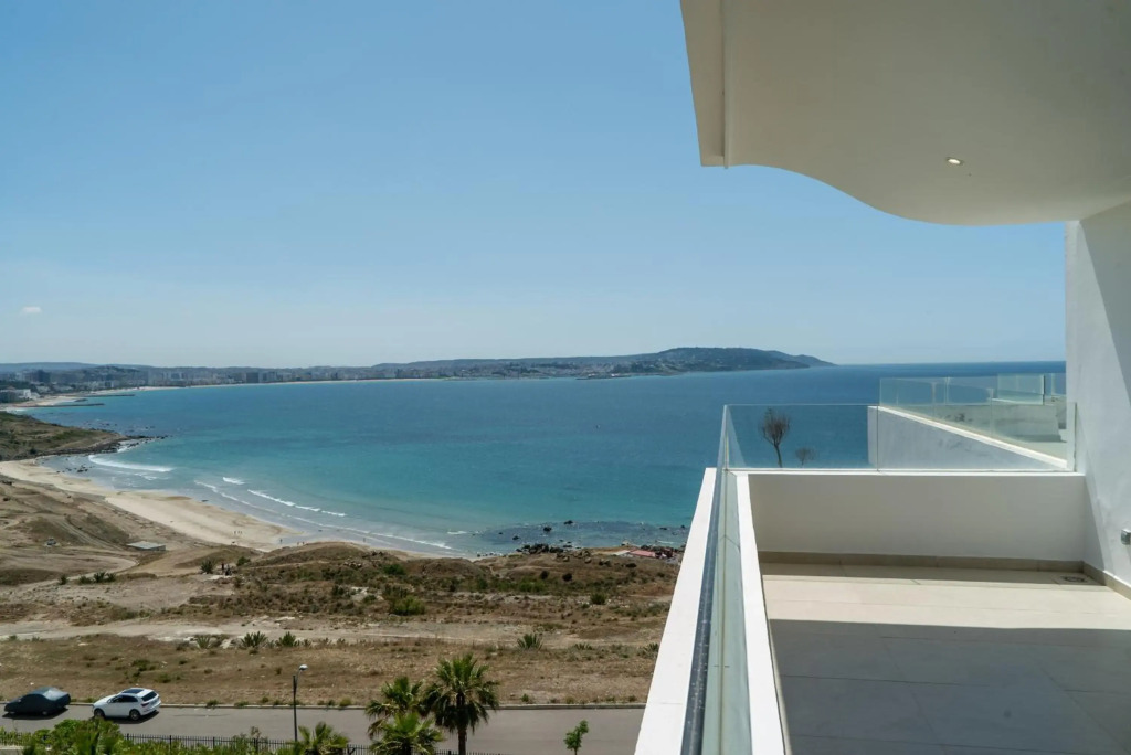 Intimate Apartment with a beautiful view