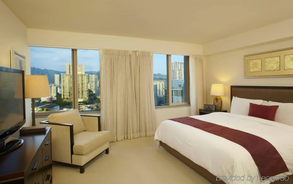 Ka Laʻi Waikiki Beach, LXR Hotels & Resorts