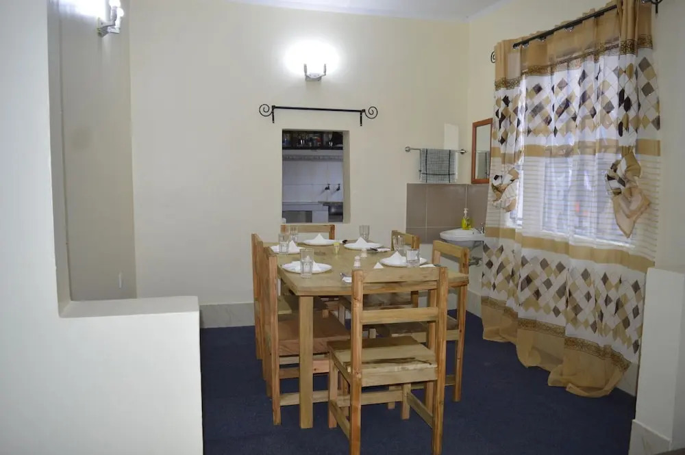 Swahili Home Stay