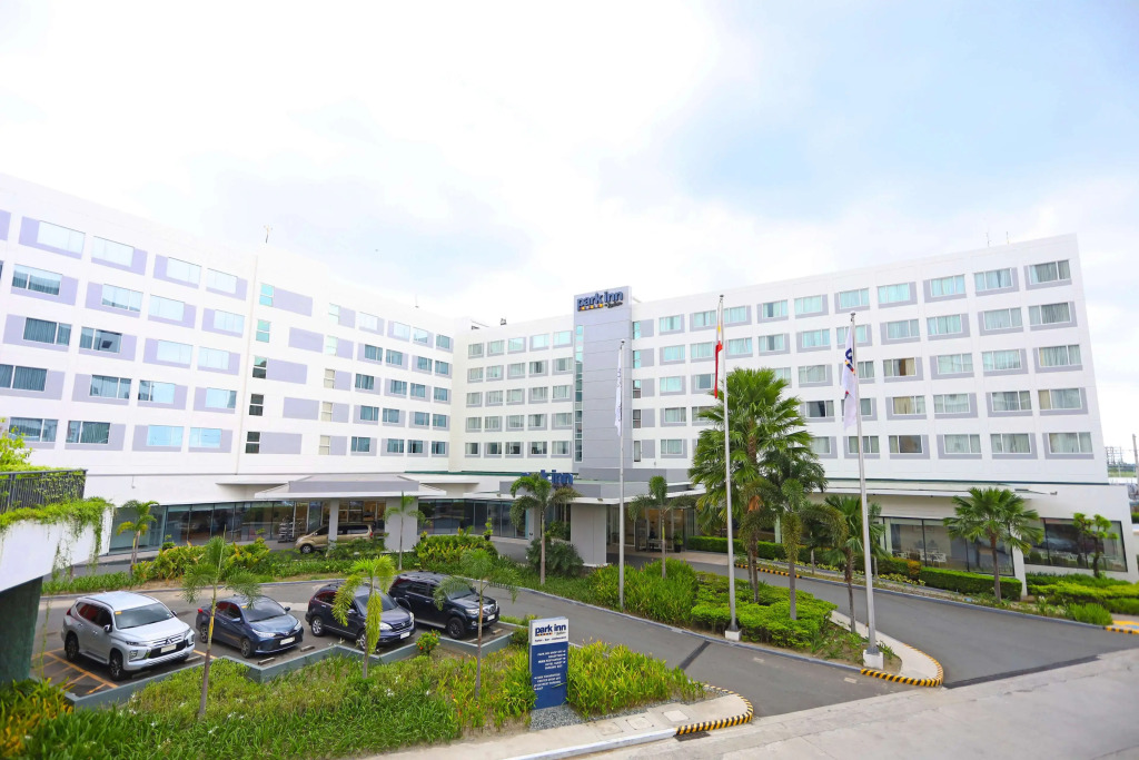 Park Inn By Radisson Clark