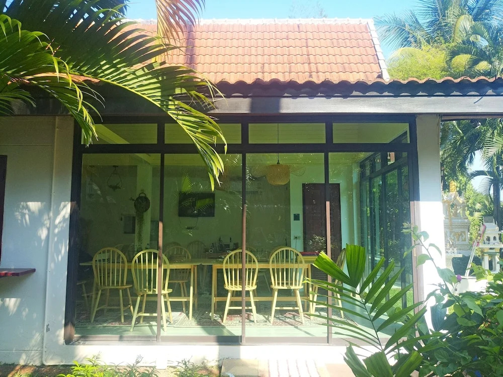 Coco palace resort