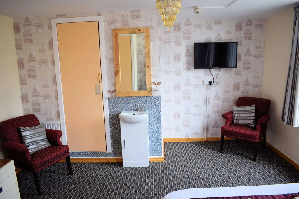 The Clarendon Hotel