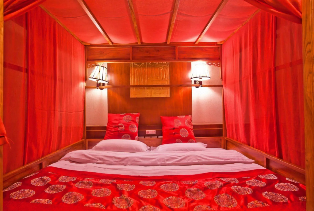 Xiao Yuan Alley Courtyard Hotel