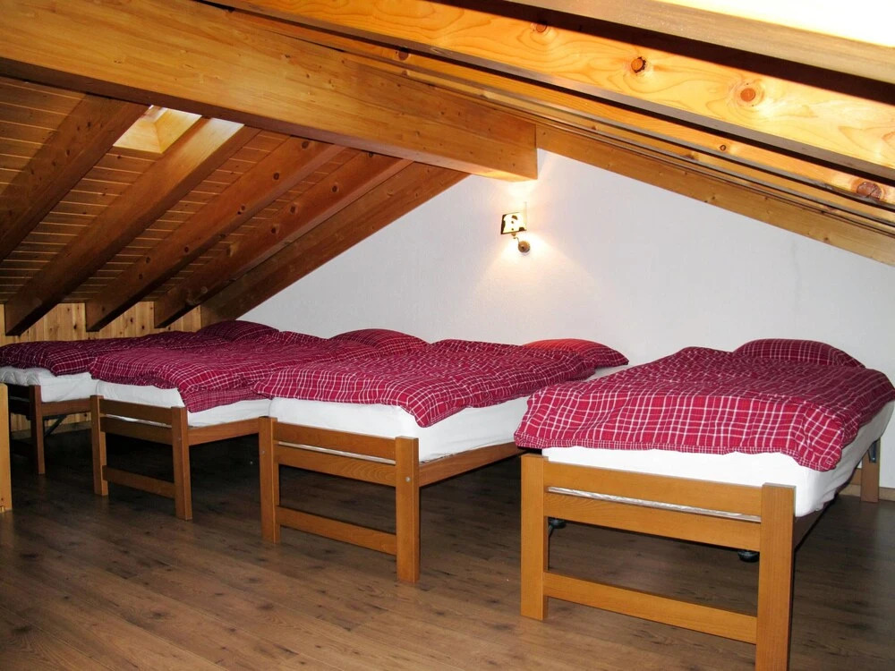Hiboux Vex in Vex With 5 Bedrooms and 3 Bathrooms