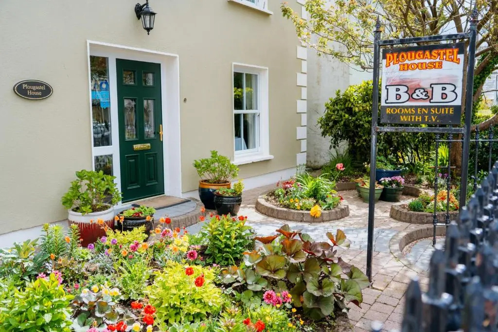 Plougastel House B&B