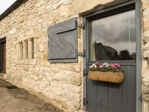 Dragon Hill Barn